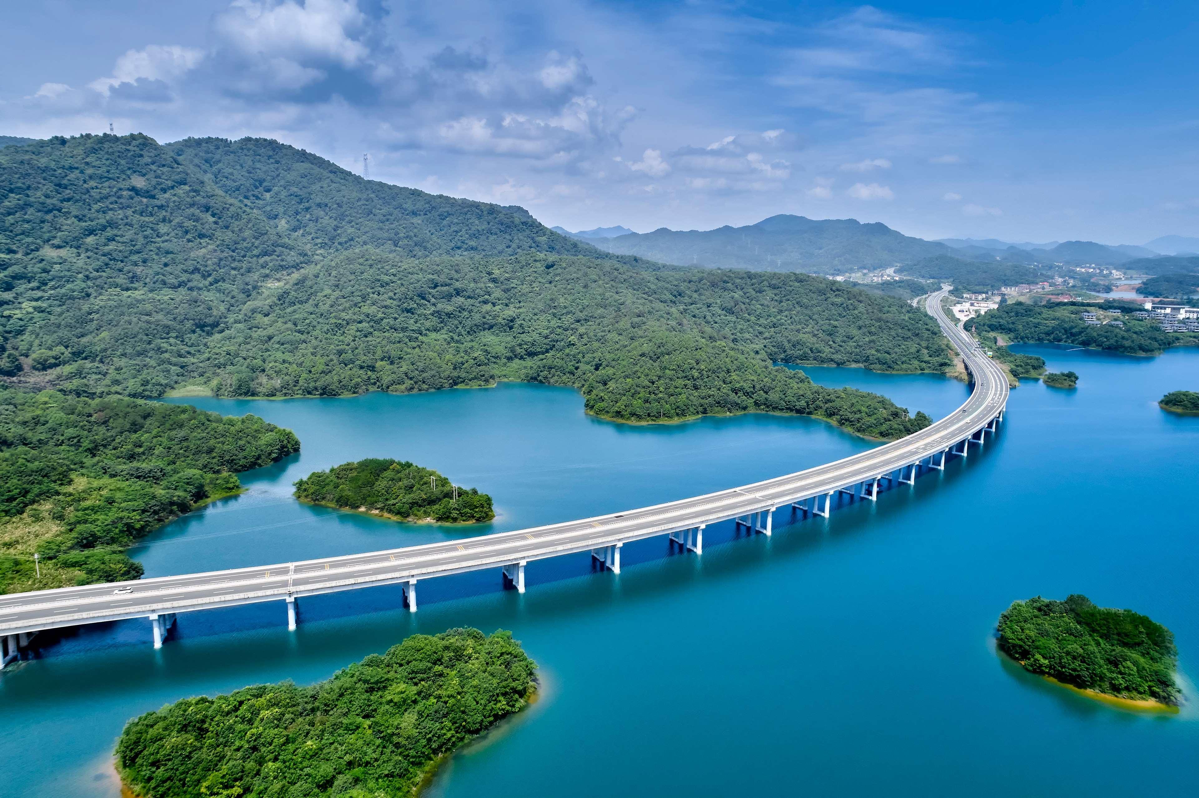 Lushan West Sea Resort, Curio Collection By Hilton Jiujiang  Bagian luar foto